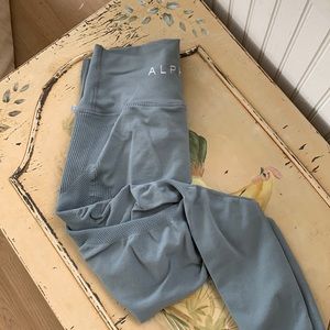 Alphalete Aero Leggings Light Gray